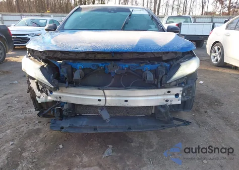 2019 Toyota Camry Xse V6 z USA, uszkodzony, nr VIN 4T1BZ1HK8KU025911